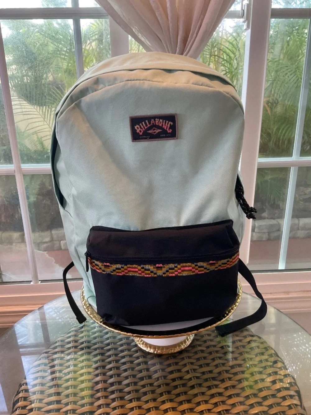 Billabong Large Lt Green Backpack  Like New